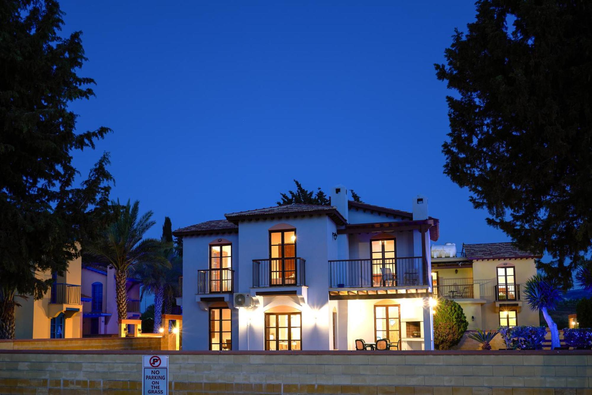 The Olympians Villas Polis Exterior foto
